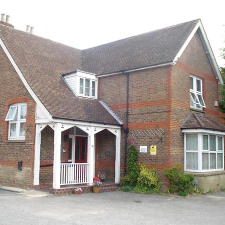 Masslink Guest House Horley Buitenkant foto