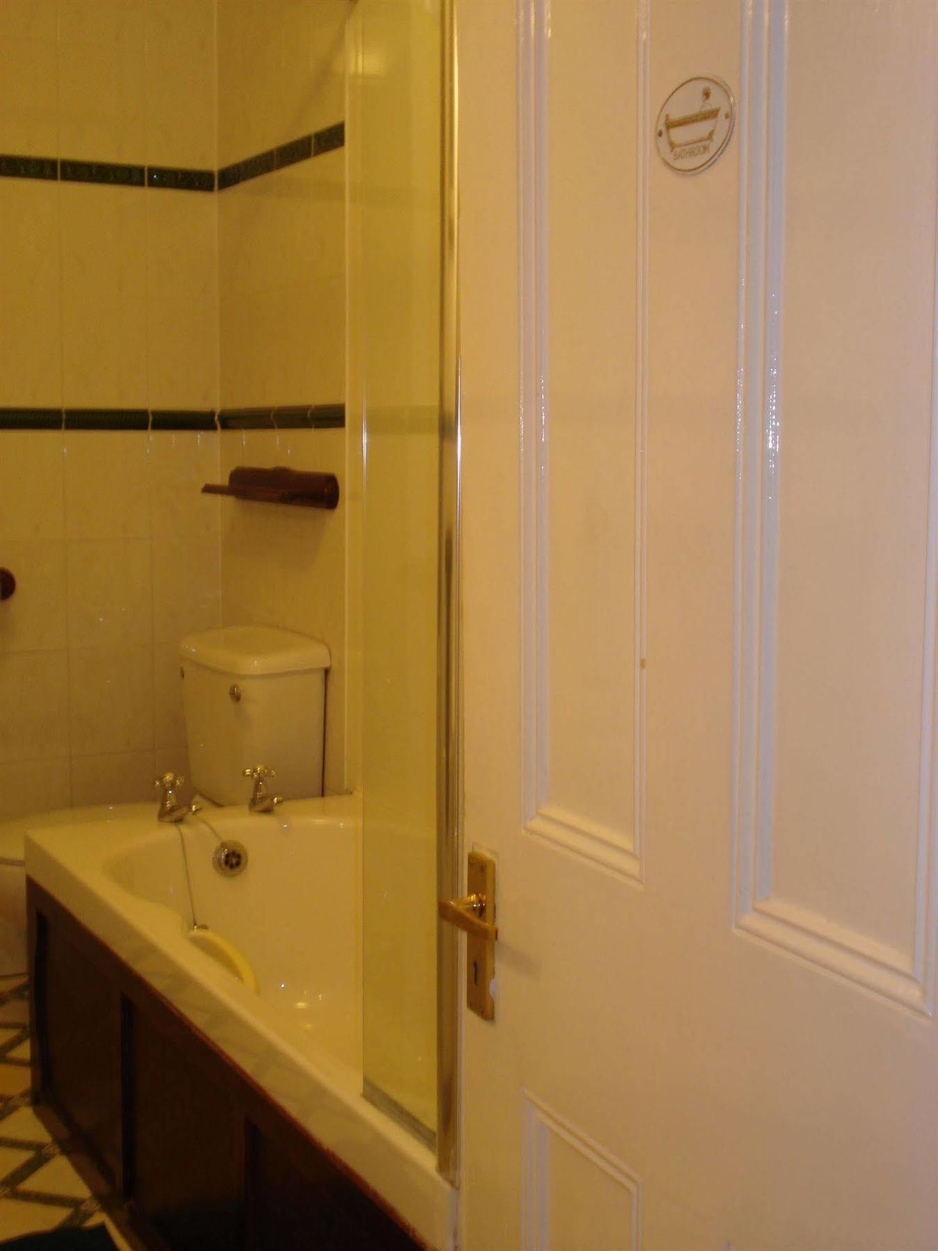 Masslink Guest House Horley Buitenkant foto